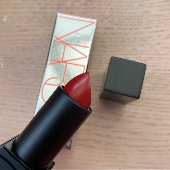NARS Audacious Lipstick Margot Limited Edition - Picture 3 of 6